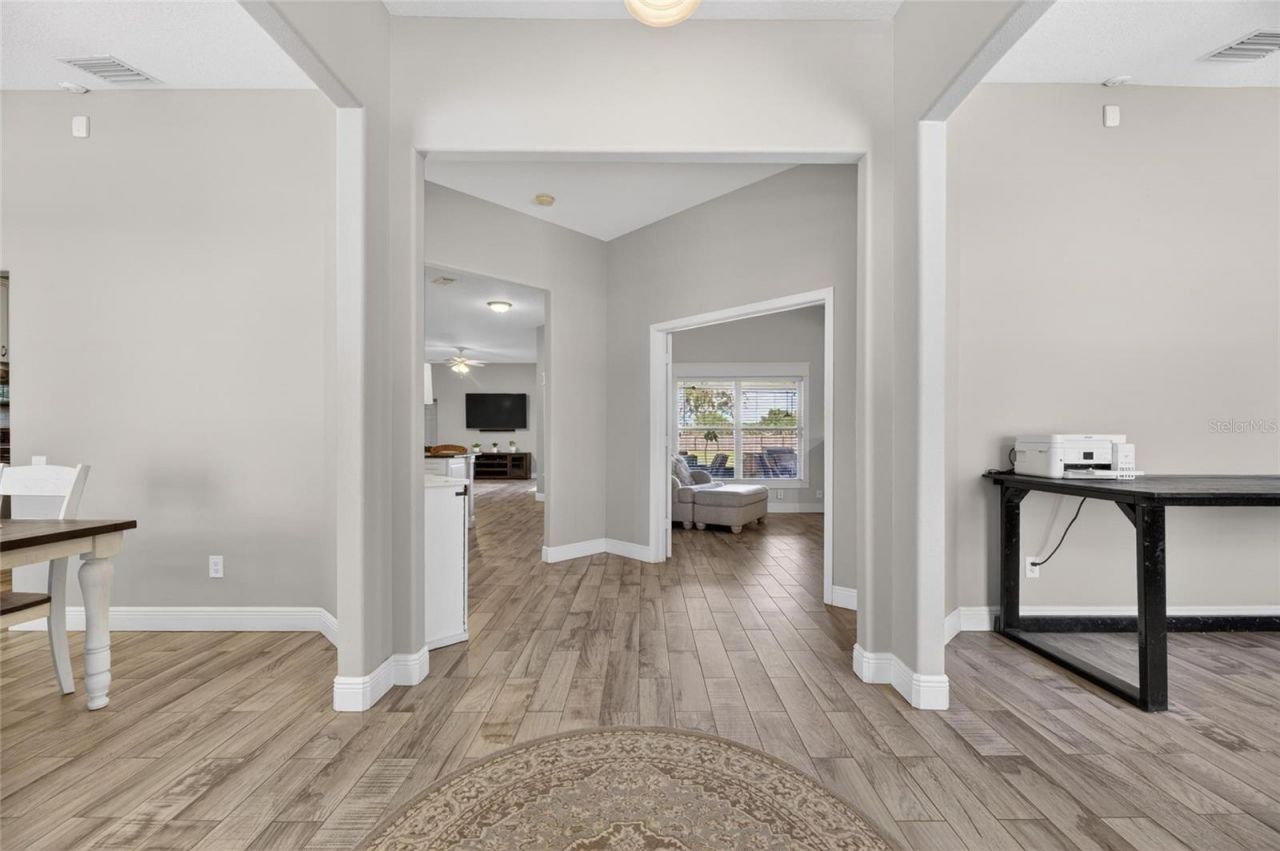 4409 Windmill Pointe Drive, Plant City, FL 33567 Photo