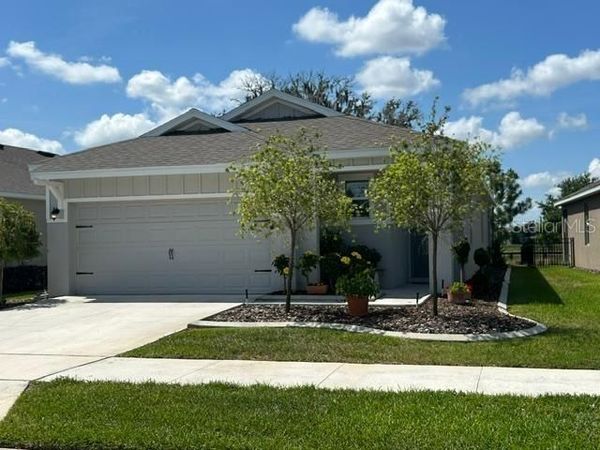 5089 STOKES WAY , WILDWOOD, FL 34785