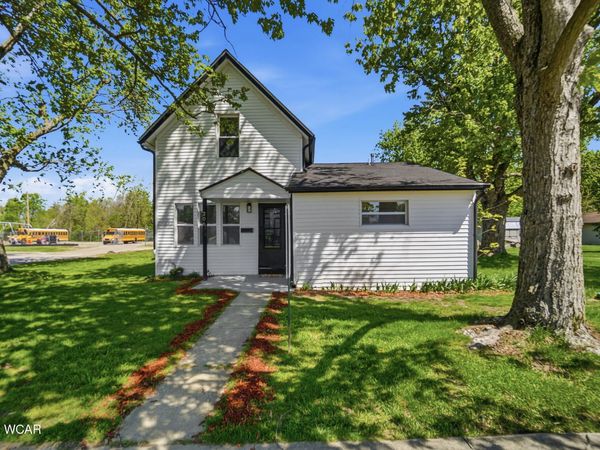 206 W Perry Street, Grover Hill, OH 45849