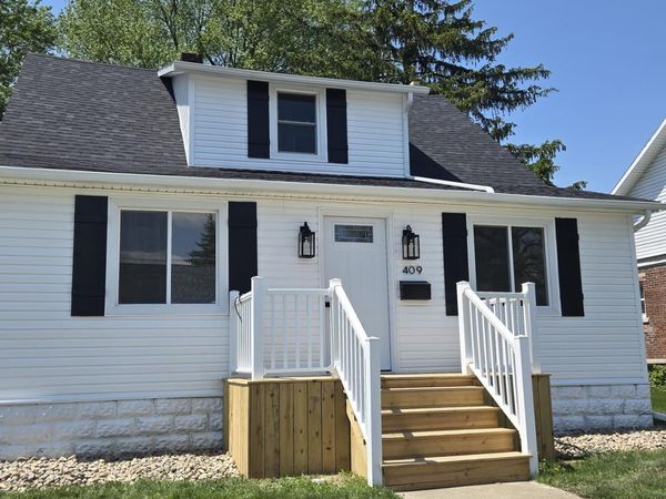 409 Gibbs Avenue, Wapakoneta, OH 45895