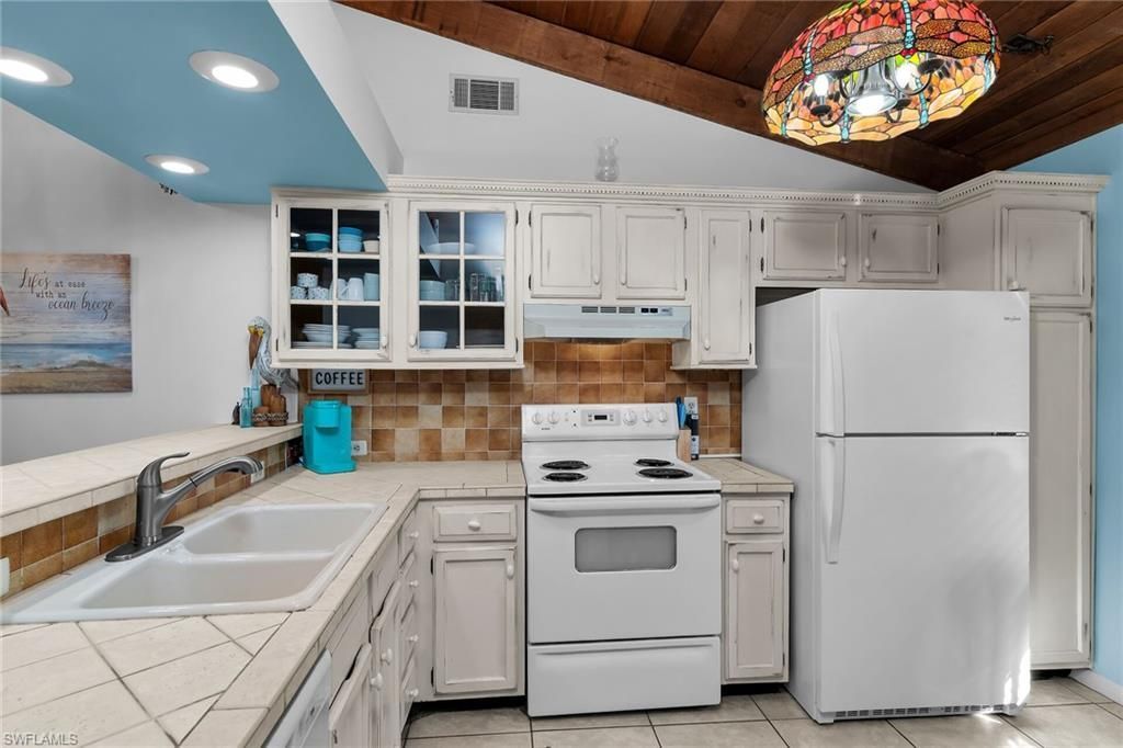 2980 Kings Lake Blvd , Unit 2980, Naples, FL 34112 Photo