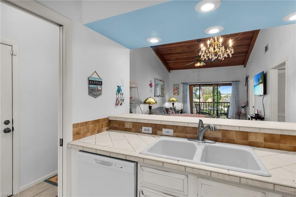 2980 Kings Lake Blvd , Unit 2980, Naples, FL 34112 Photo