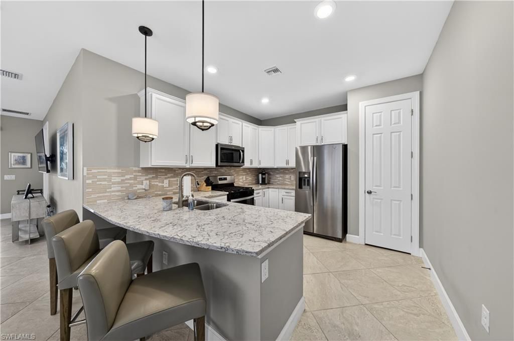 20014 Parrot Key Ct, Estero, FL 33928 Photo