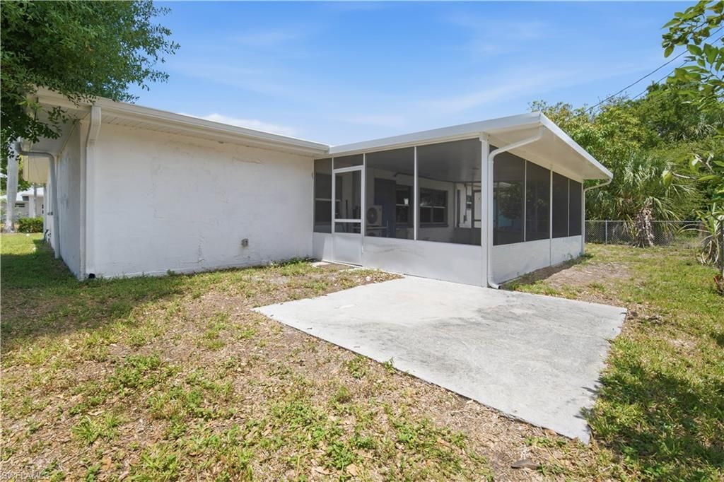 3026 2nd St , Fort Myers, FL 33916 Photo