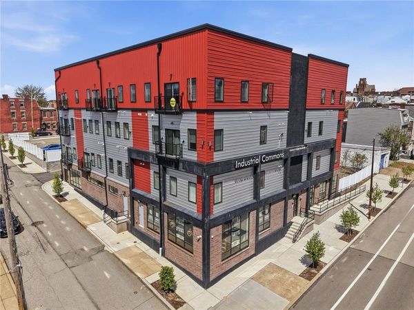 3809 Liberty Ave, Unit 403, Pittsburgh, PA 15201