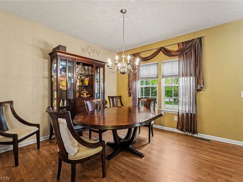 7922 English Oak Trail , Macedonia, OH 44056 Photo 2