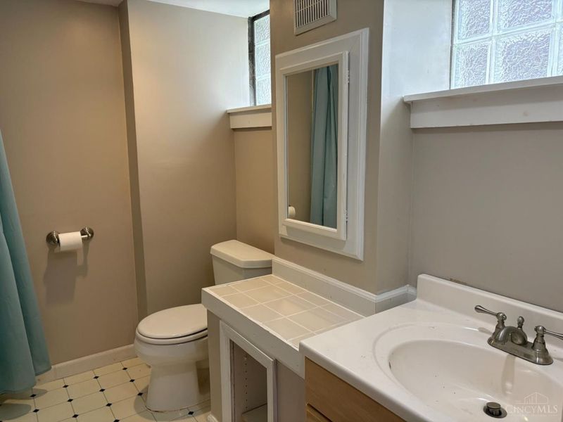 6163 Grand Vista Avenue, Cincinnati, OH 45213 Photo 19