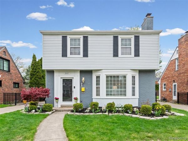 2621 Woodland Avenue, Royal Oak, MI 48073