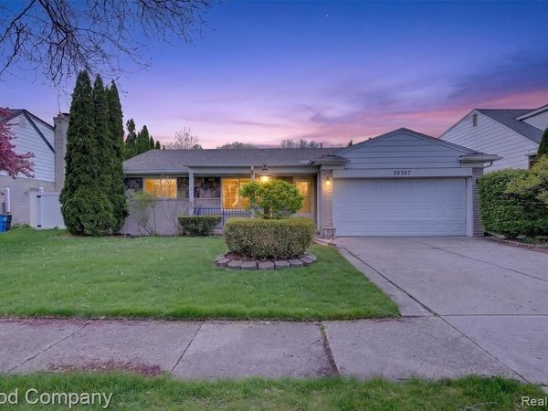 20307 Edmunton Street, St. Clair Shores, MI 48080