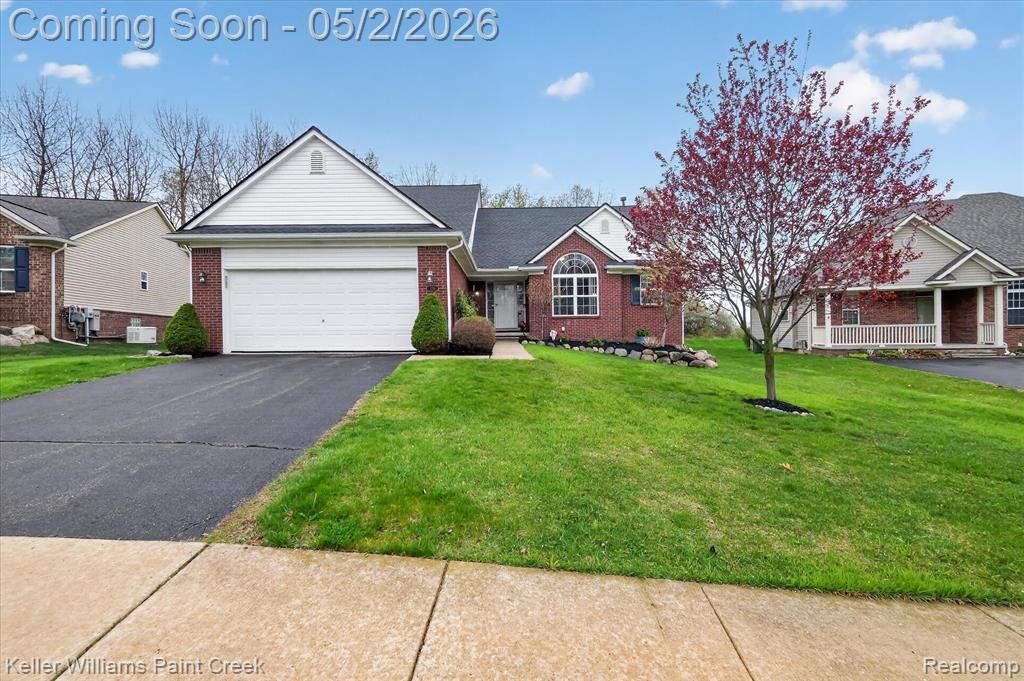 770 Phillips Drive, Oxford Township, MI 48371 Main Photo