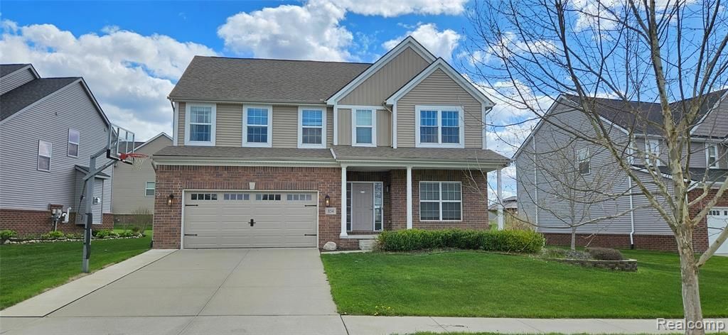 854 Jennifer Lane, South Lyon, MI 48178 Main Photo