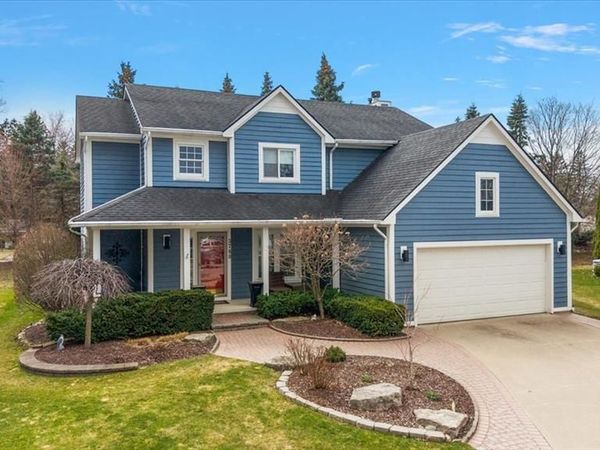 3780 Eaton Gate Lane, Auburn Hills, MI 48326