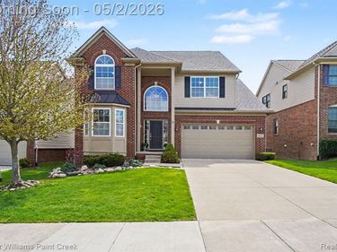 4846 E Stonegate Circle, Orion Twp, MI 48359