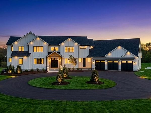 3664 Childs Lake Road, Milford Twp, MI 48381