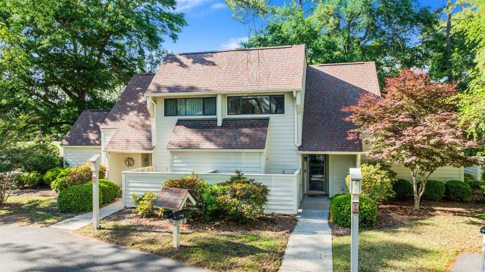 290 Tall Pines Way Photo 2