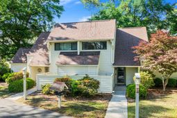 290 Tall Pines Way photo 4