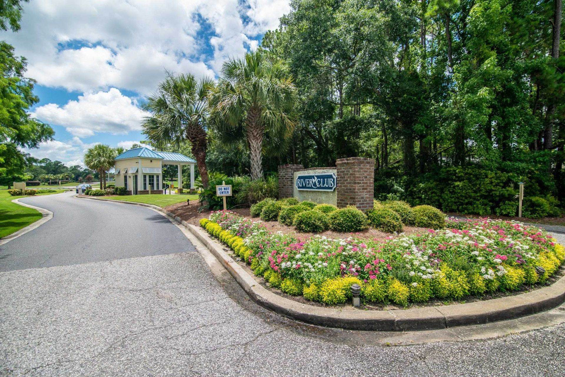 290 Tall Pines Way Photo 24
