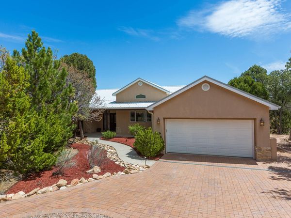 5 Teypana Court , Tijeras, NM 87059