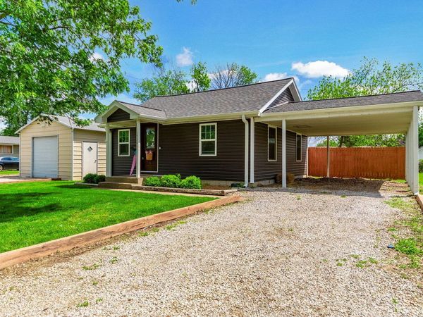 1520 N Olive Street, Mexico, MO 65265