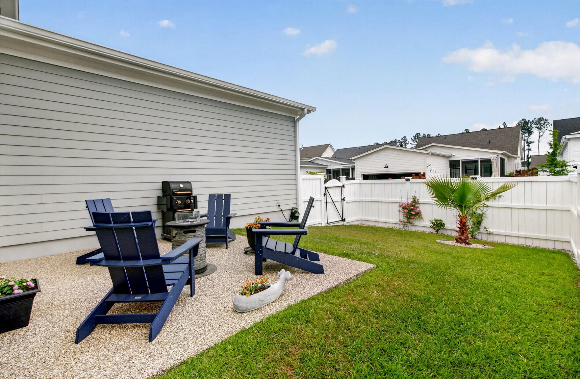 679 Blueway Avenue Photo 50