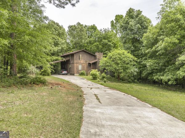 214 Rio Pinar Drive, Warner Robins, GA 31088