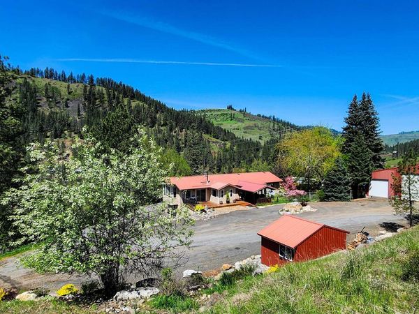 106 Newsome St, Harpster, ID 83552