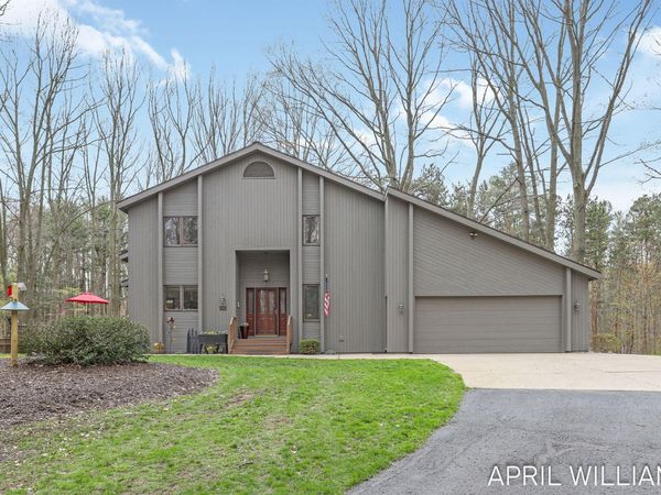6801 Wildwood Drive, West Olive, MI 49460
