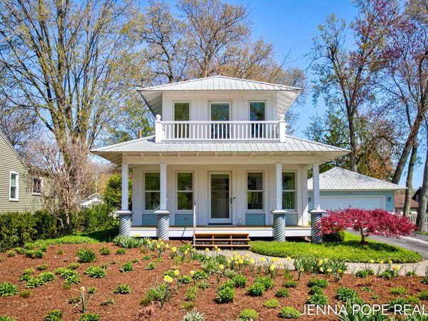 17554 Grand River Avenue, Spring Lake, MI 49456