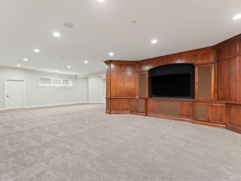 9020 Whisperinghill Drive, Indian Hill, OH 45242 Photo 59