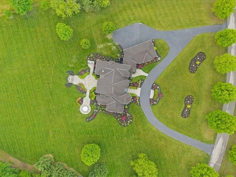 9020 Whisperinghill Drive, Indian Hill, OH 45242 Photo 92