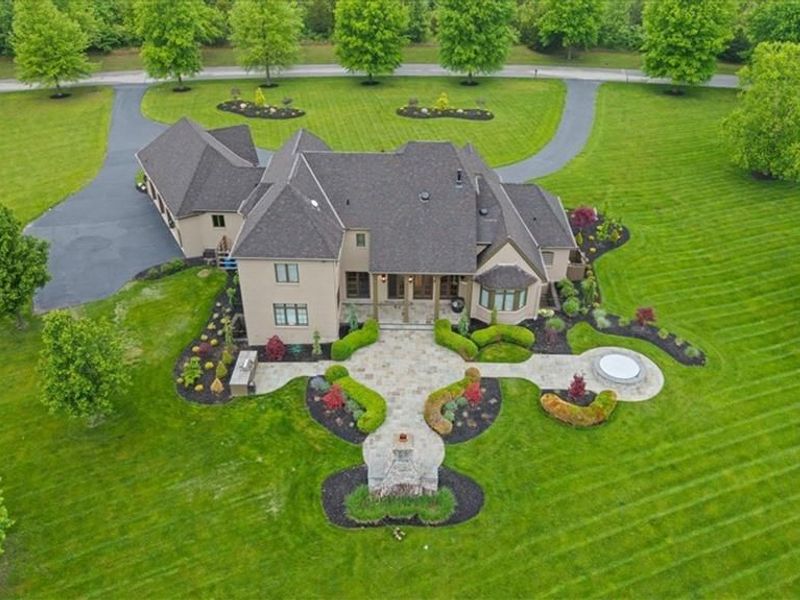 9020 Whisperinghill Drive, Indian Hill, OH 45242 Photo 98
