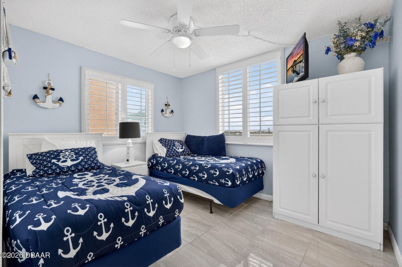 421 S Atlantic Avenue, Unit 409, New Smyrna Beach, FL 32169 Photo