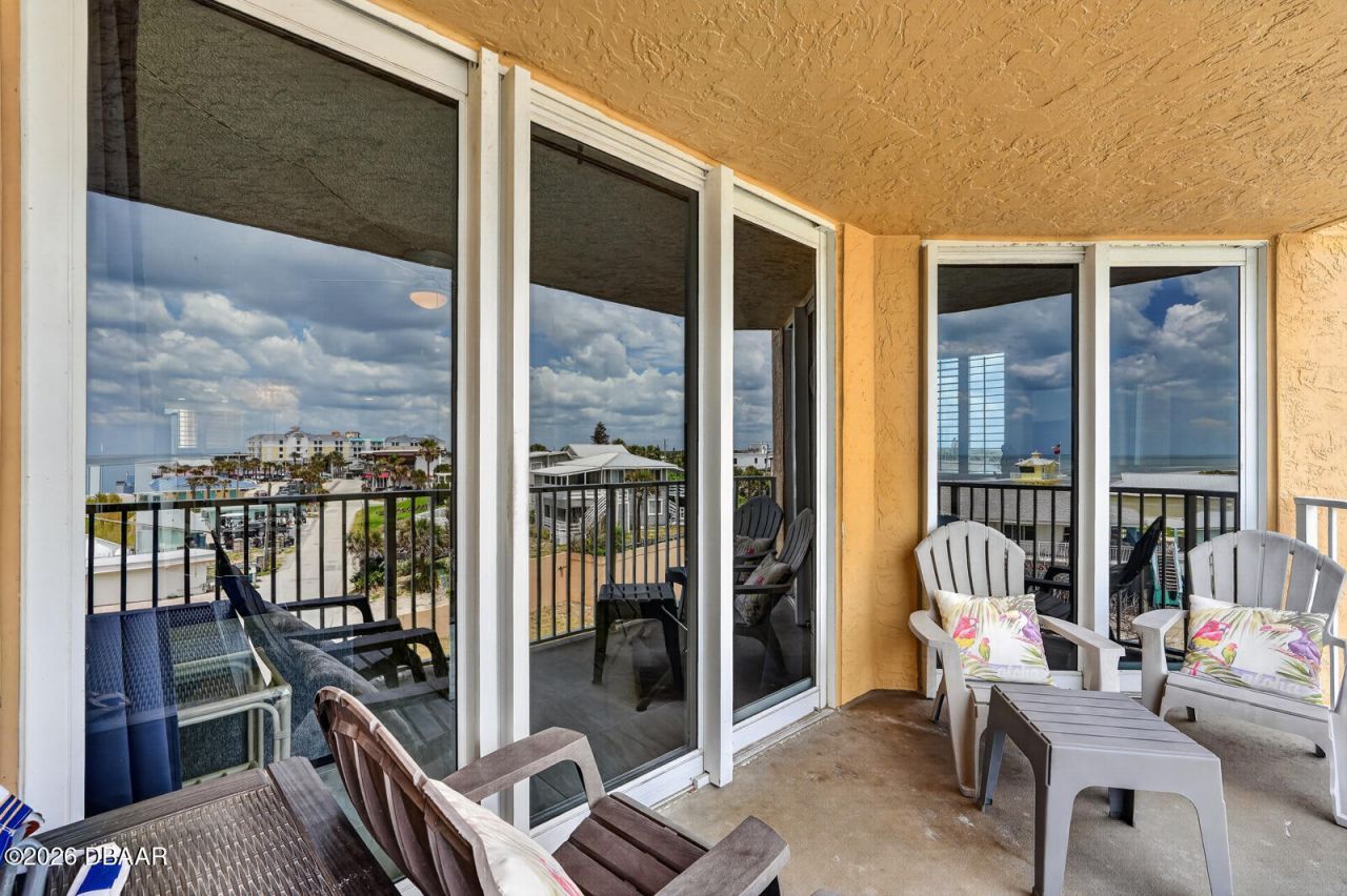 421 S Atlantic Avenue, Unit 409, New Smyrna Beach, FL 32169 Photo