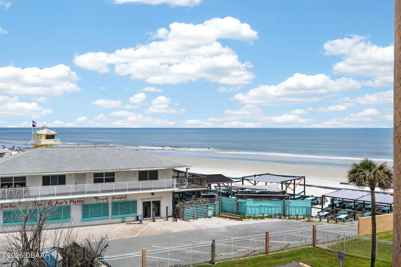 421 S Atlantic Avenue, Unit 409, New Smyrna Beach, FL 32169 Photo