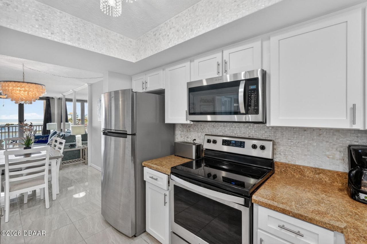 421 S Atlantic Avenue, Unit 409, New Smyrna Beach, FL 32169 Photo