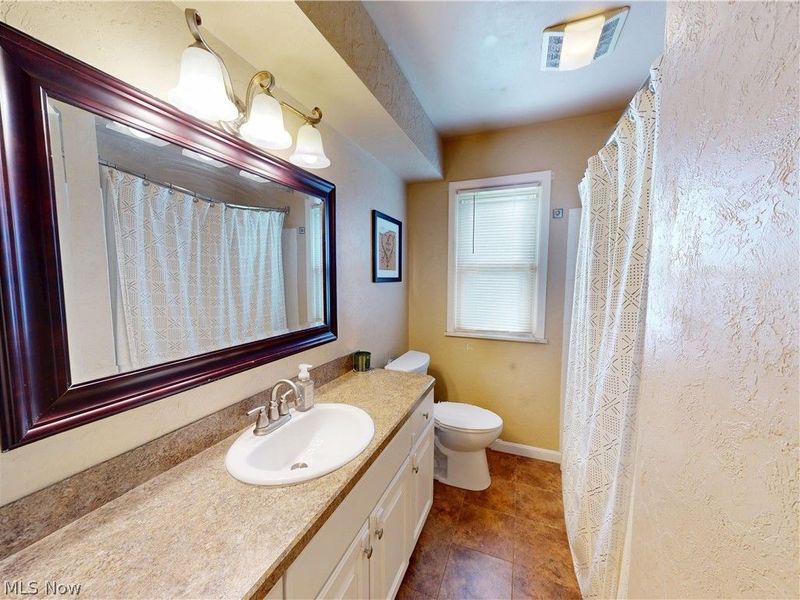 1339 Haverston Road, Lyndhurst, OH 44124 Photo 17