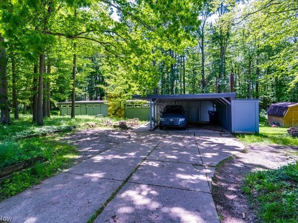 7700 Webster Road, Middleburg Heights, OH 44130