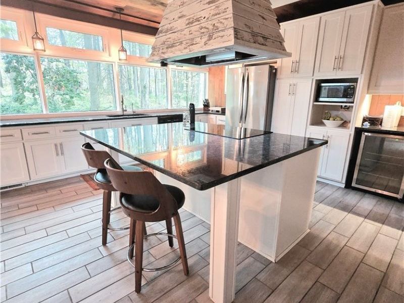 7700 Webster Road, Middleburg Heights, OH 44130 Photo 14