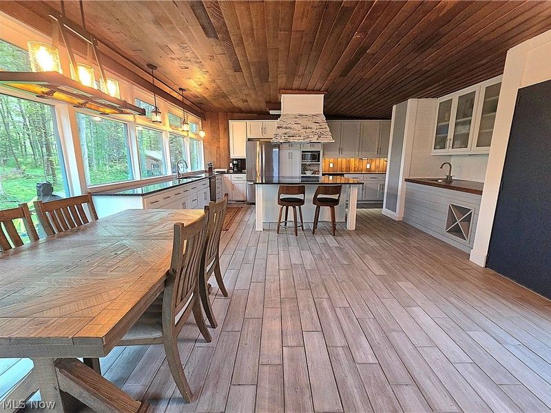 7700 Webster Road, Middleburg Heights, OH 44130 Photo 21