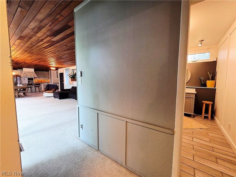 7700 Webster Road, Middleburg Heights, OH 44130 Photo 30
