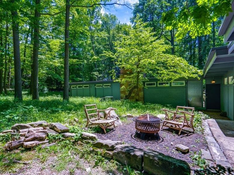 7700 Webster Road, Middleburg Heights, OH 44130 Photo 49