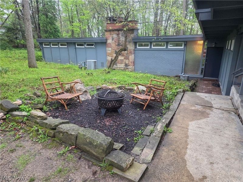 7700 Webster Road, Middleburg Heights, OH 44130 Photo 8