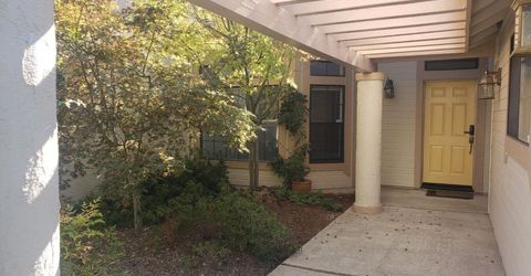 1256 Saddle Ct, Auburn, CA 95603 Photo