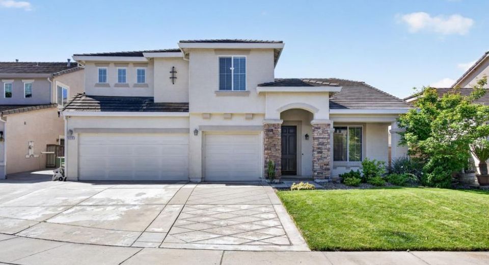 5316 Lotus Pond Way, Elk Grove, CA 95757 Photo