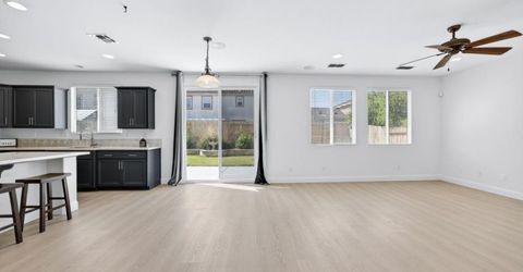 5316 Lotus Pond Way, Elk Grove, CA 95757 Photo