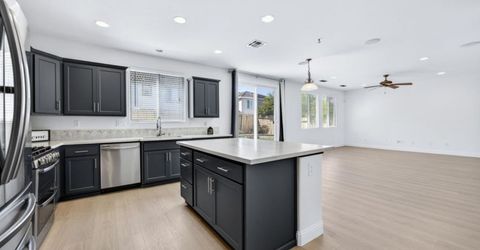 5316 Lotus Pond Way, Elk Grove, CA 95757 Photo