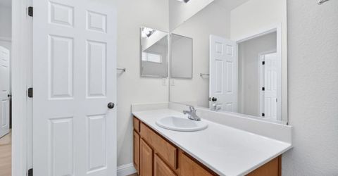 5316 Lotus Pond Way, Elk Grove, CA 95757 Photo