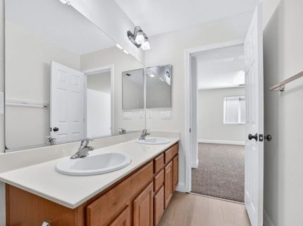 5316 Lotus Pond Way, Elk Grove, CA 95757 Photo