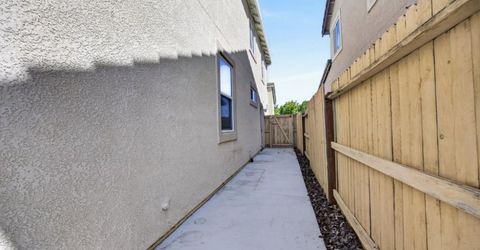 5316 Lotus Pond Way, Elk Grove, CA 95757 Photo