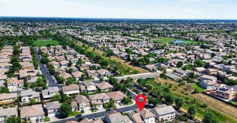 5316 Lotus Pond Way, Elk Grove, CA 95757 Photo